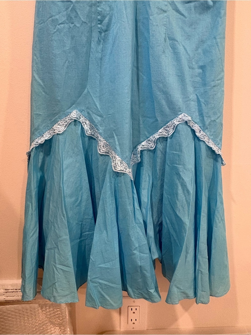 Bandolino Bright Blue Sleeveless V-Neck Midi Dress Lace Tiered Hem Coastal - Picture 5 of 9